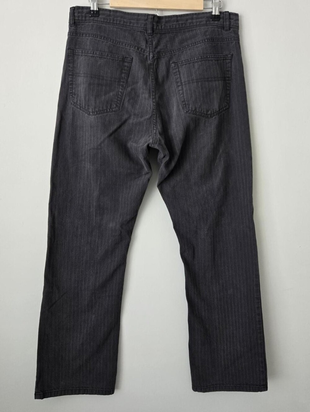BDG Urban Outfitters grey pinstripe straight jeans size 34 Unisex - Picture 4 of 6